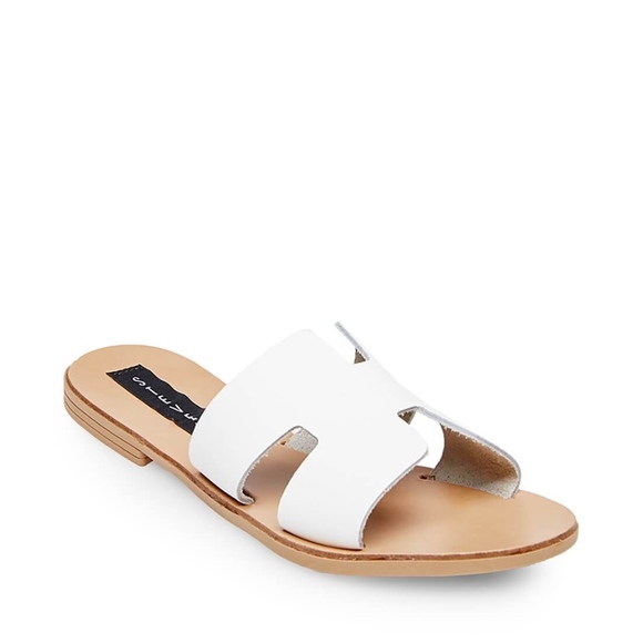 SOLD Steve Madden Grady/Greece Dariella Slides - Picture 3 of 6